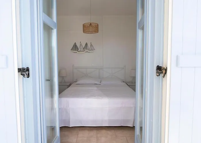 Διαμέρισμα Aquablu Syros 4 *